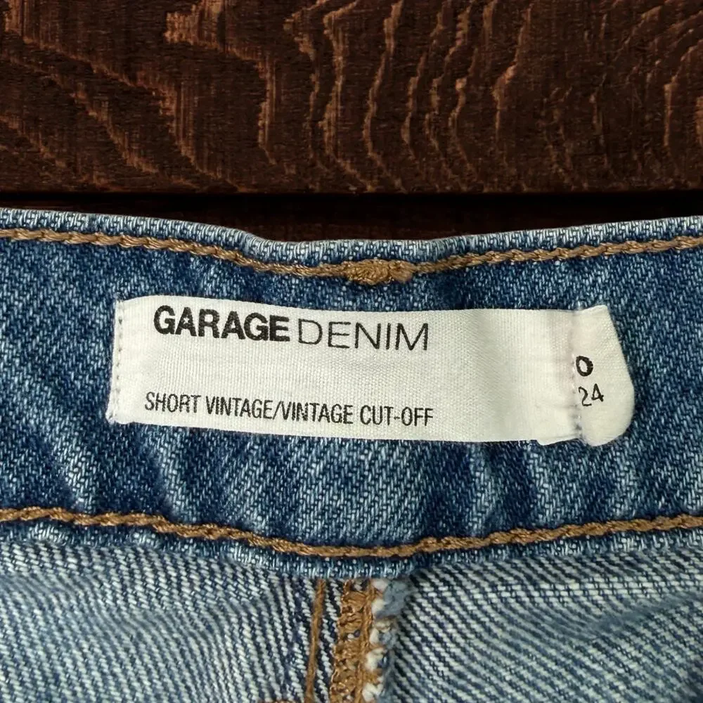 Garage High Waisted Distressed Denim Vintage Cut Off Shorts Medium Wash 0